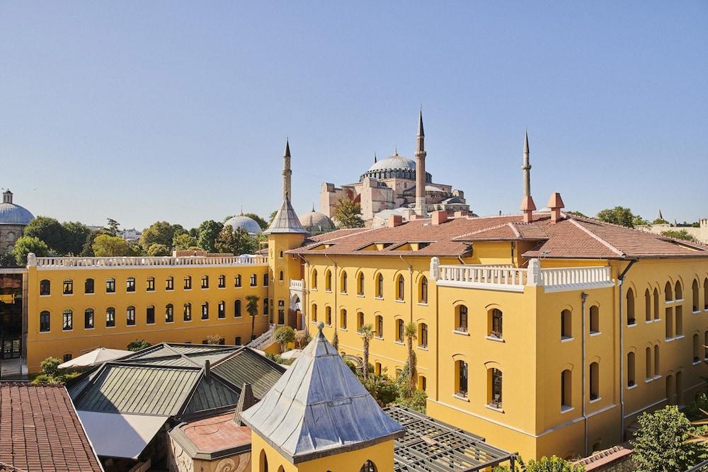 Four Seasons Hotel Istanbul at Sultanahmet - Special Class - Featured Image
