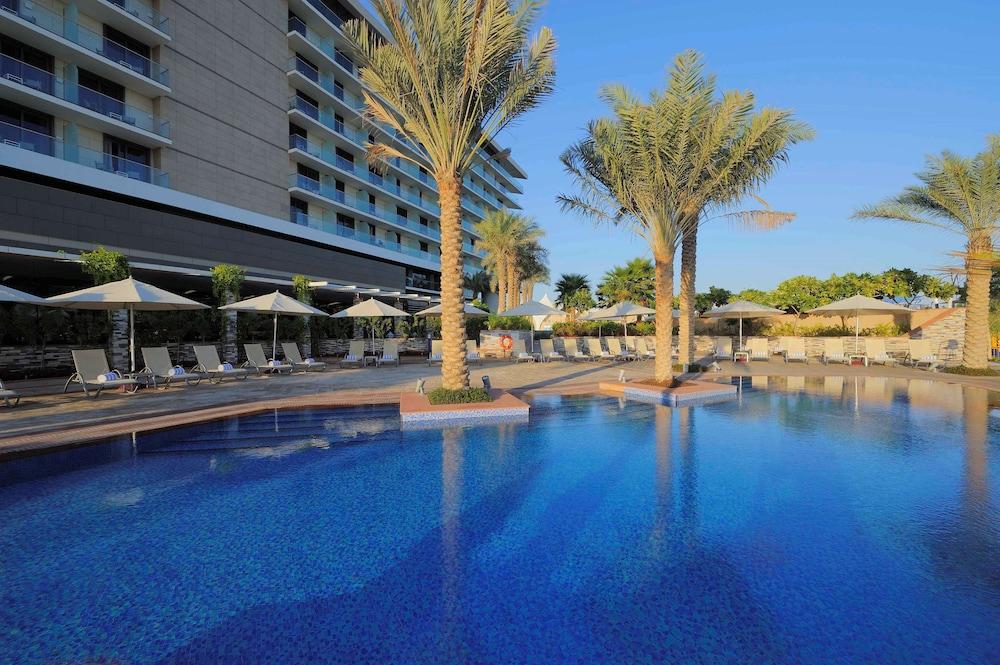 Park Inn by Radisson Abu Dhabi Yas Island - Featured Image
