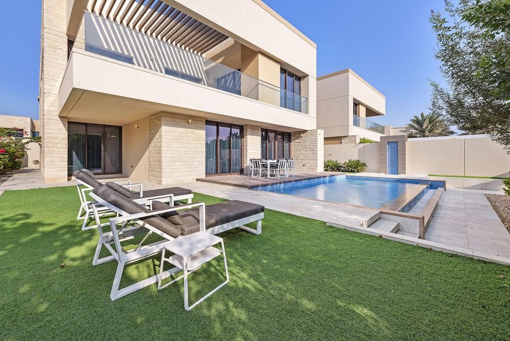 WelHome - Luxe Villa With Private Pool Near The Beach - Outdoor Pool