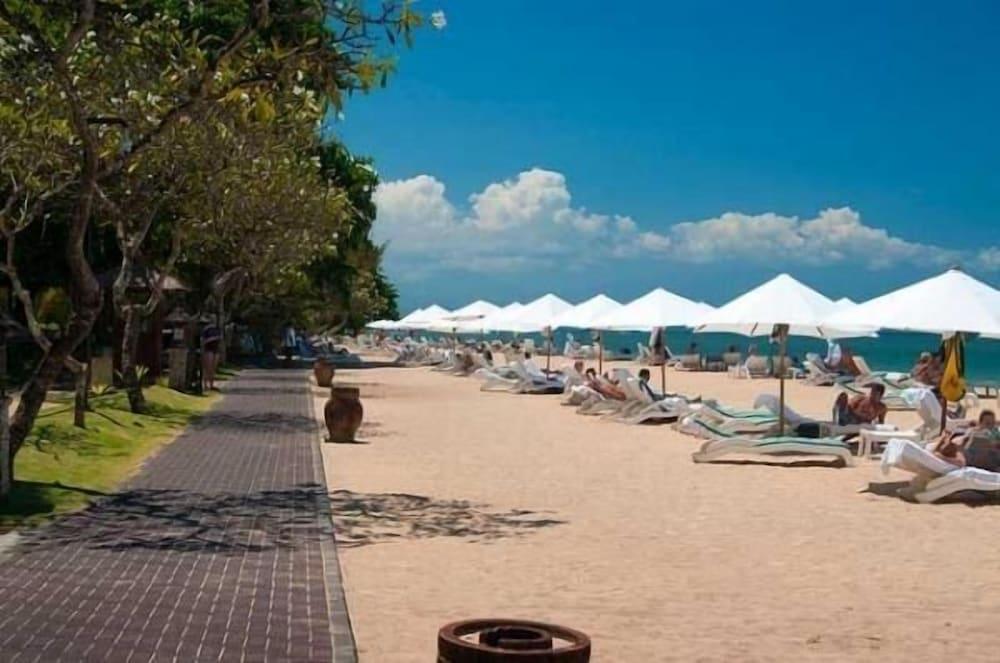 Kodja Beach Resort - Beach