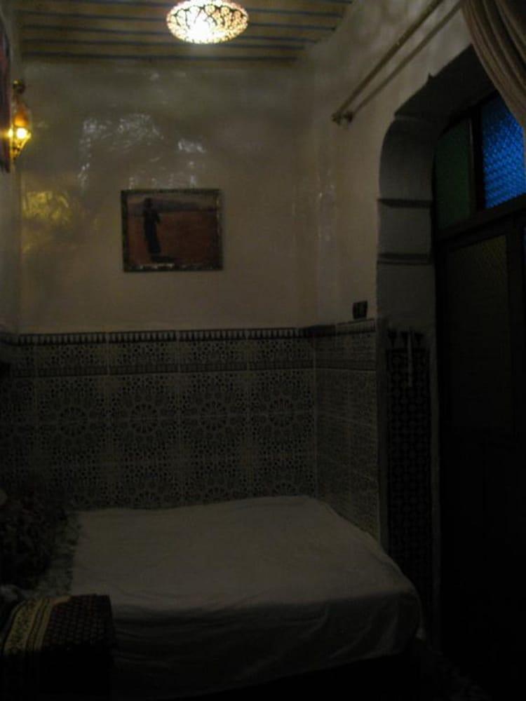 Cosy Room for 2 to 8 Peoples Inside Medina Fes El Bali - Room