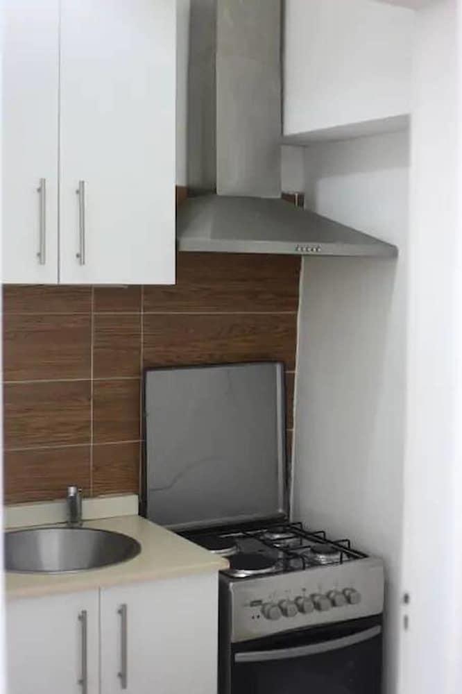 Maputo Cityview Apartment - Private kitchen
