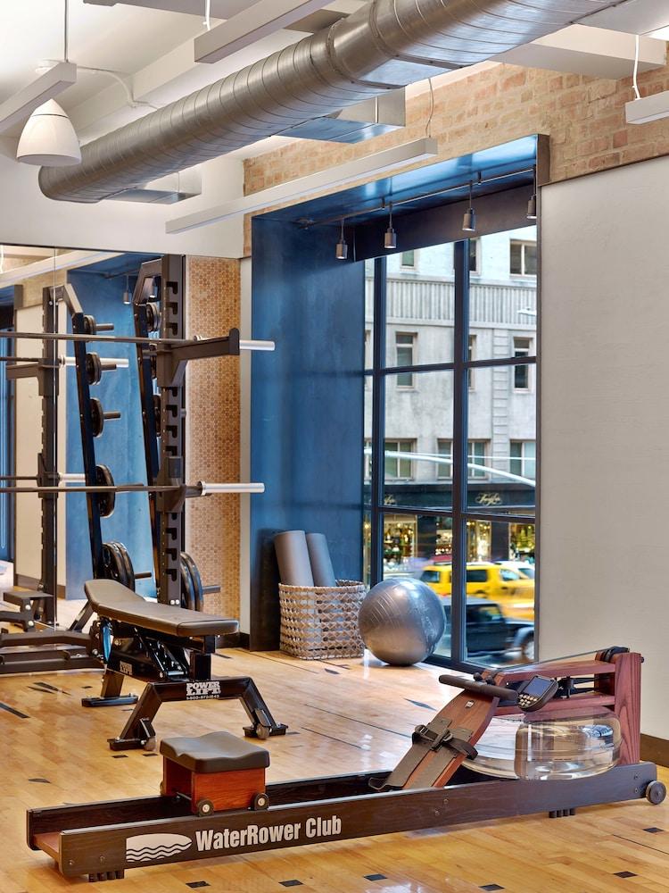 1 Hotel Central Park - Fitness Facility