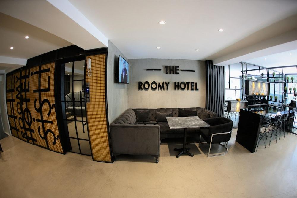 The Roomy Hotel Sisli - Lobby Sitting Area