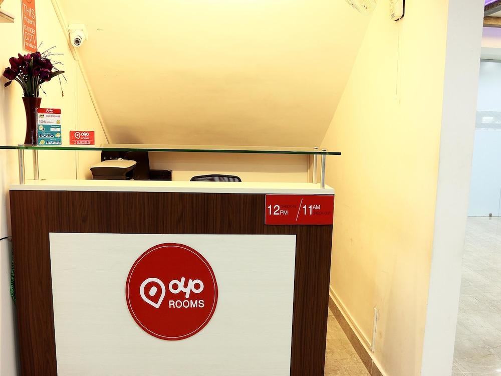OYO 1015 Hotel Reliable Inn - Reception