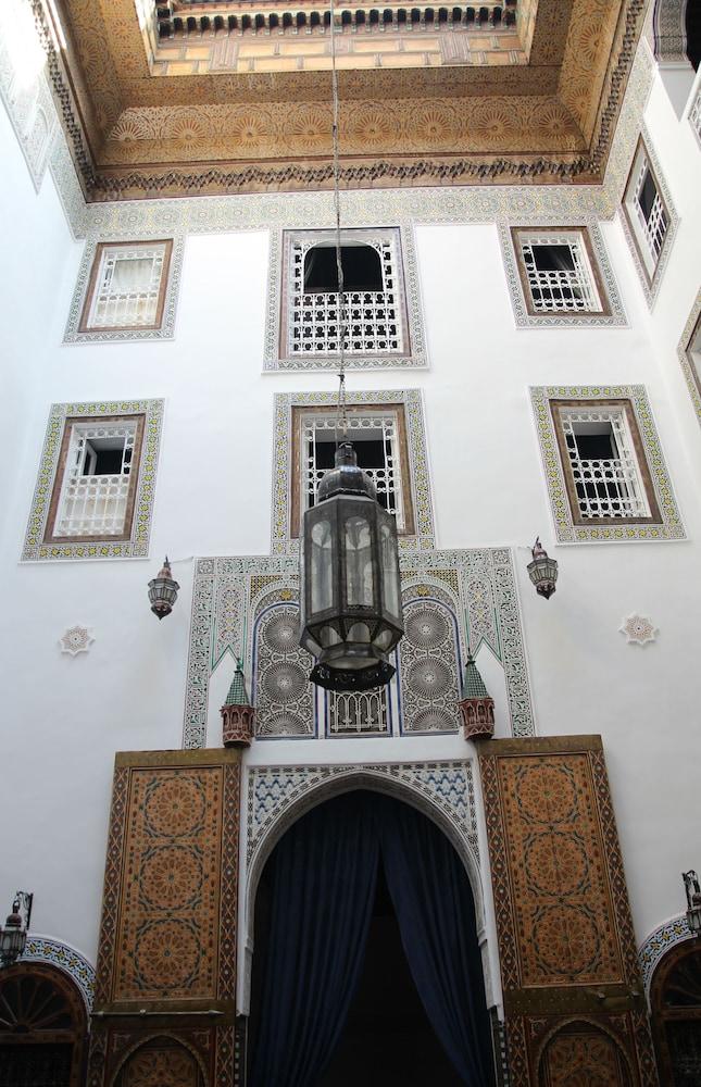 Riad Sahraui - Interior Detail