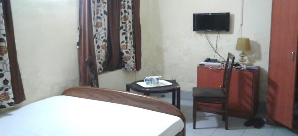 Roopkatha Hotel Kalimpong - Room