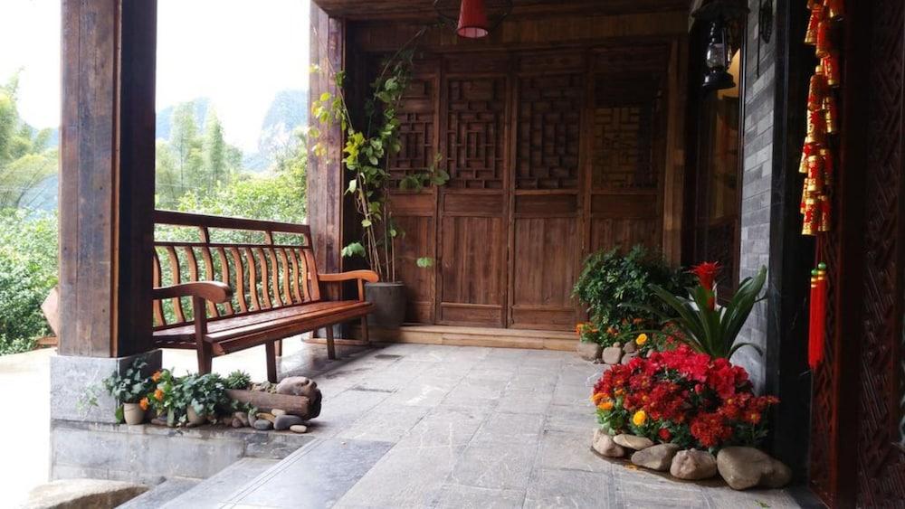 Yangshuo Xingping Island Resort - Exterior detail