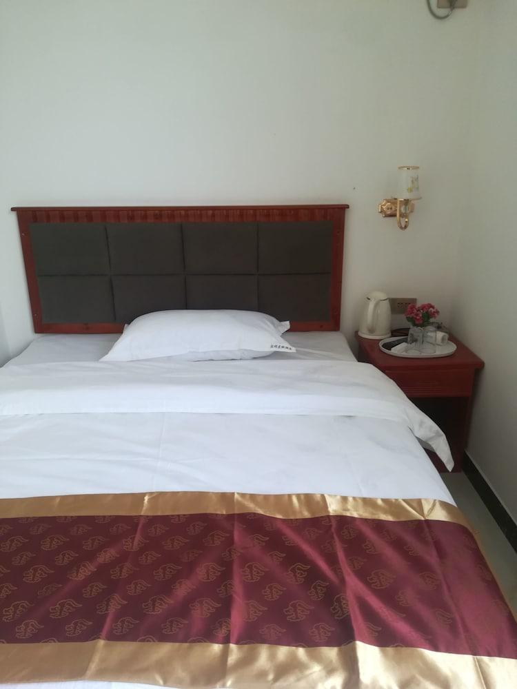 Bin Hui Resort - Room
