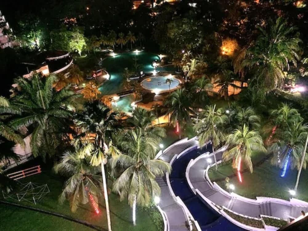 Klana Resort Seremban - Pool