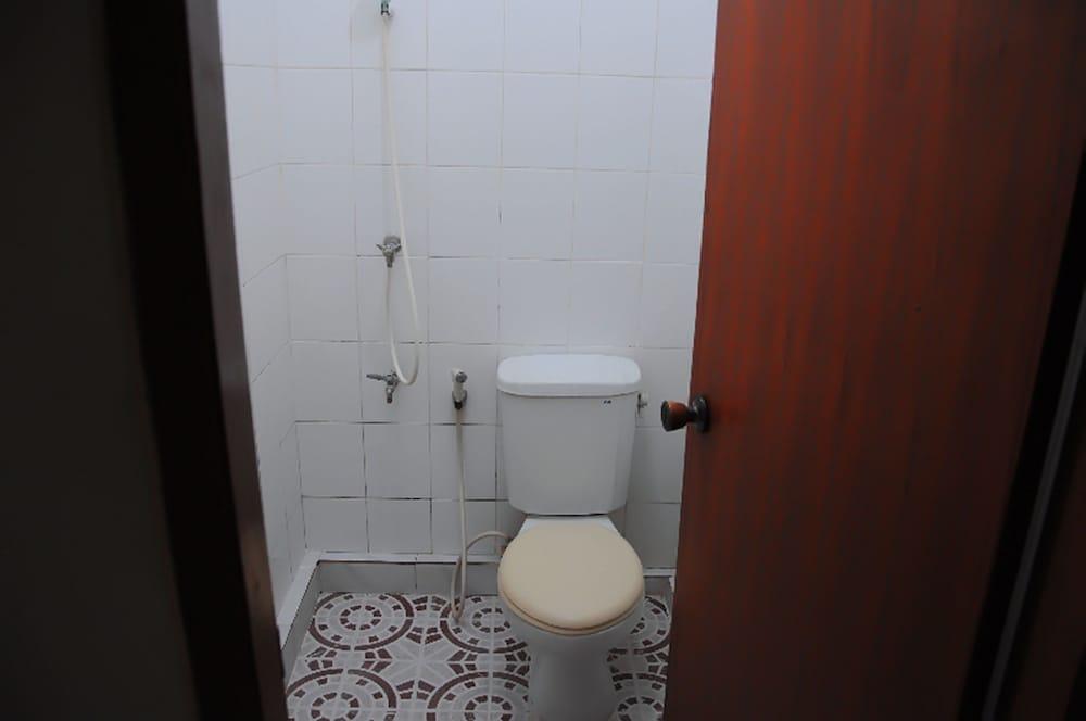 Jesens Inn 3 - Bathroom