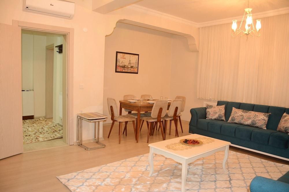 Sar Apartment Suites - Living Area