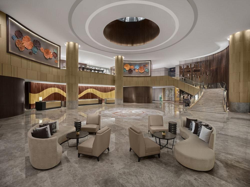 New World Saigon Hotel - Lobby