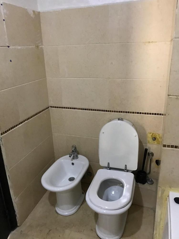 Appartement Zanouba - Bathroom