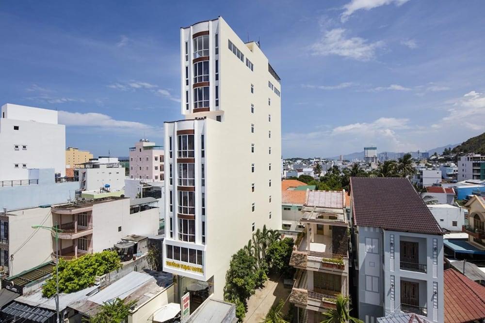 Truong Thinh Hotel - Featured Image