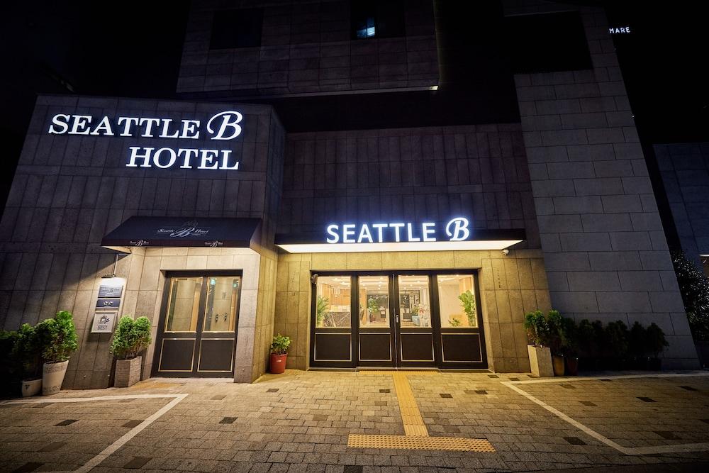Seattle B Hotel - Exterior