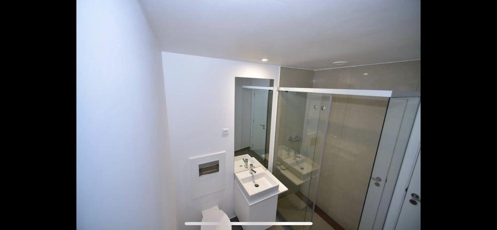 Xenon urban apartments - Bathroom