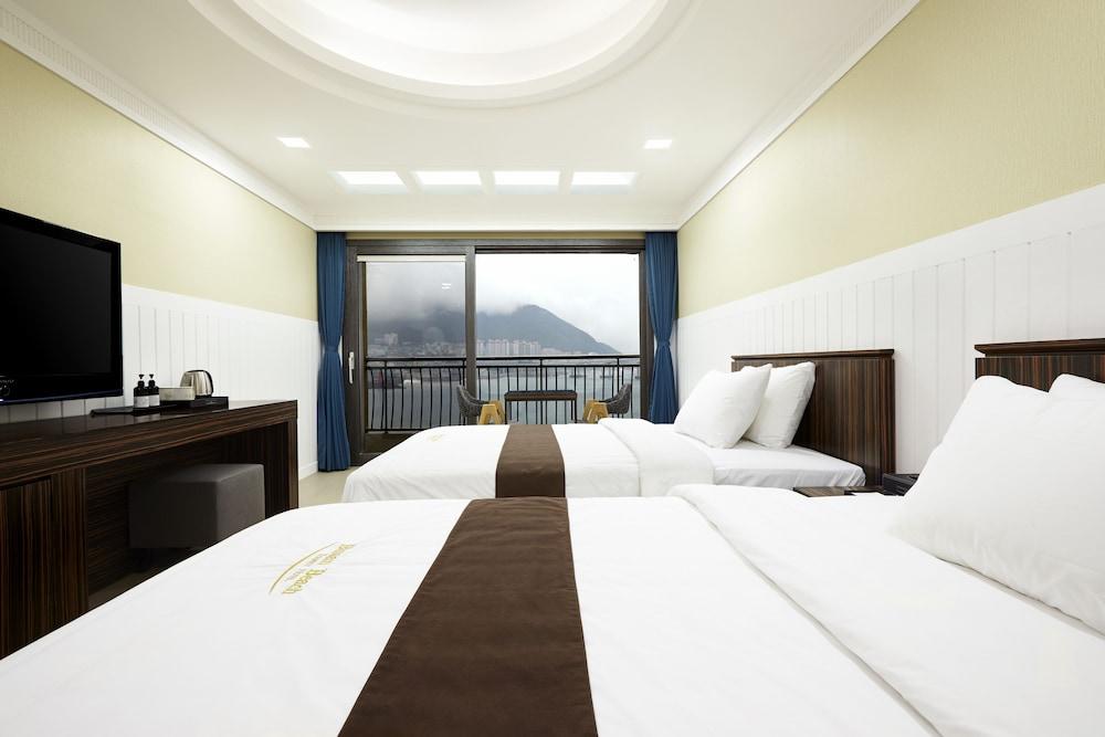 Busan Beach Hotel Busan Songdo - Room