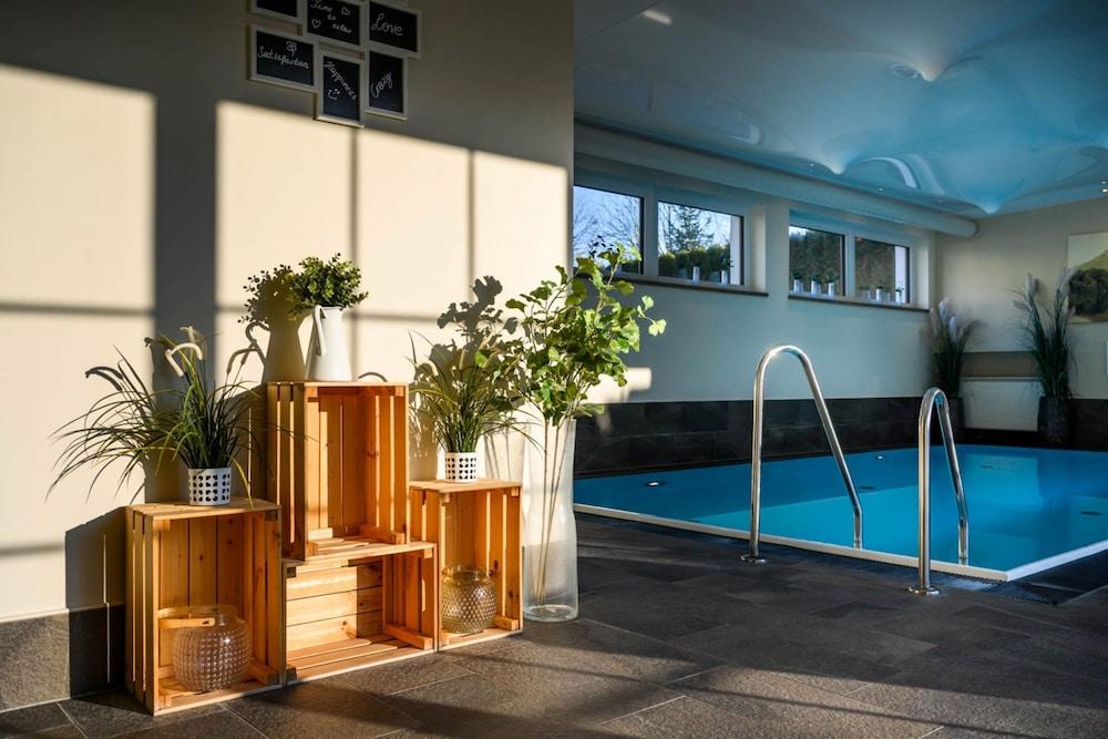 Hotel Garni Melanie - Indoor Pool