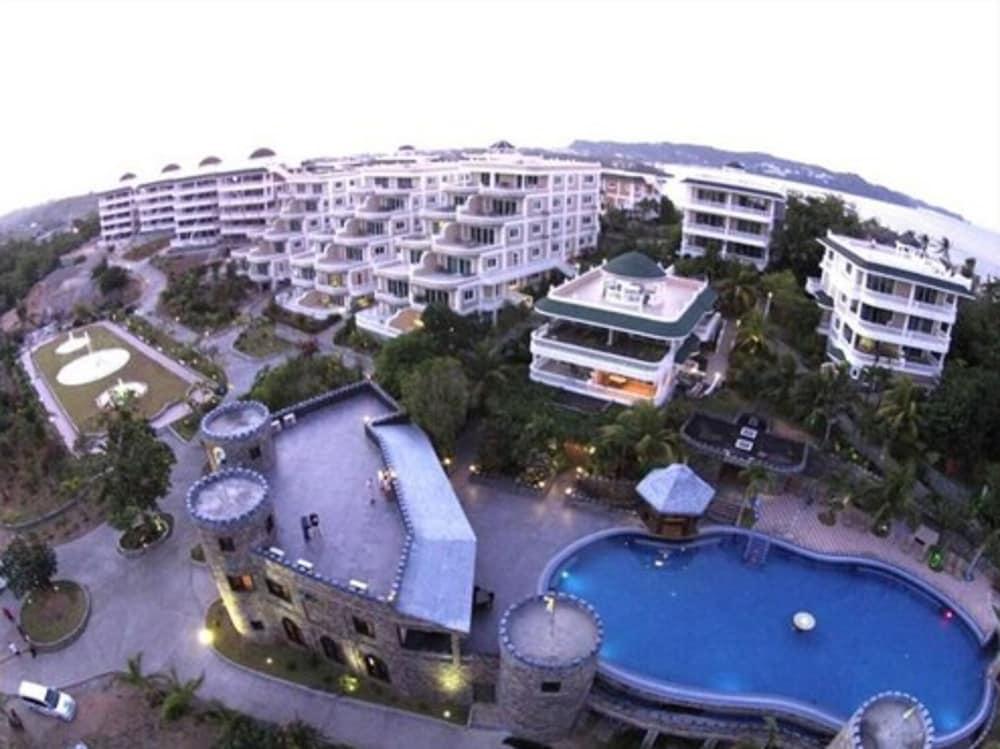 Lingganay Boracay Hotel Resort - Aerial View