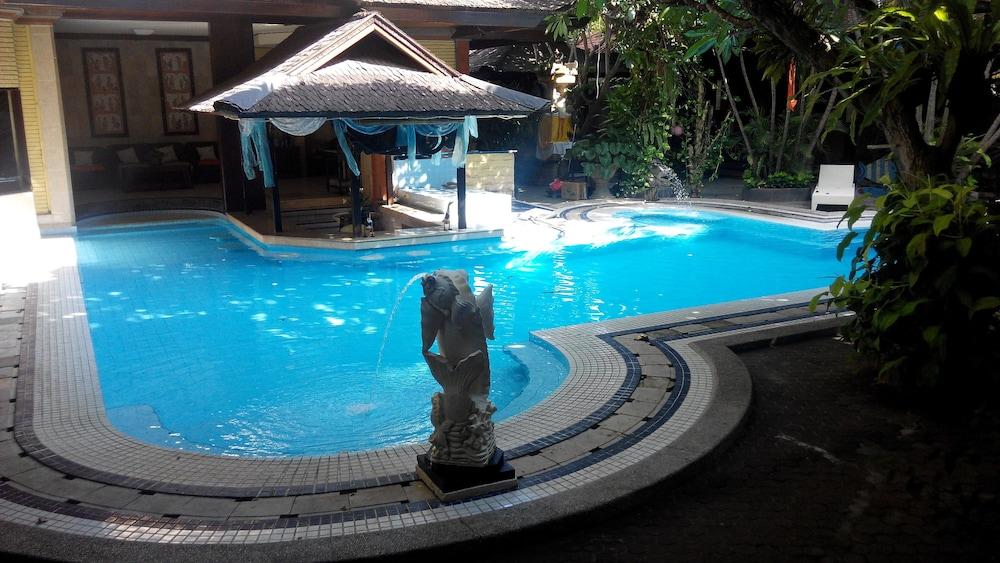 Bali Segara Hotel - Outdoor Pool