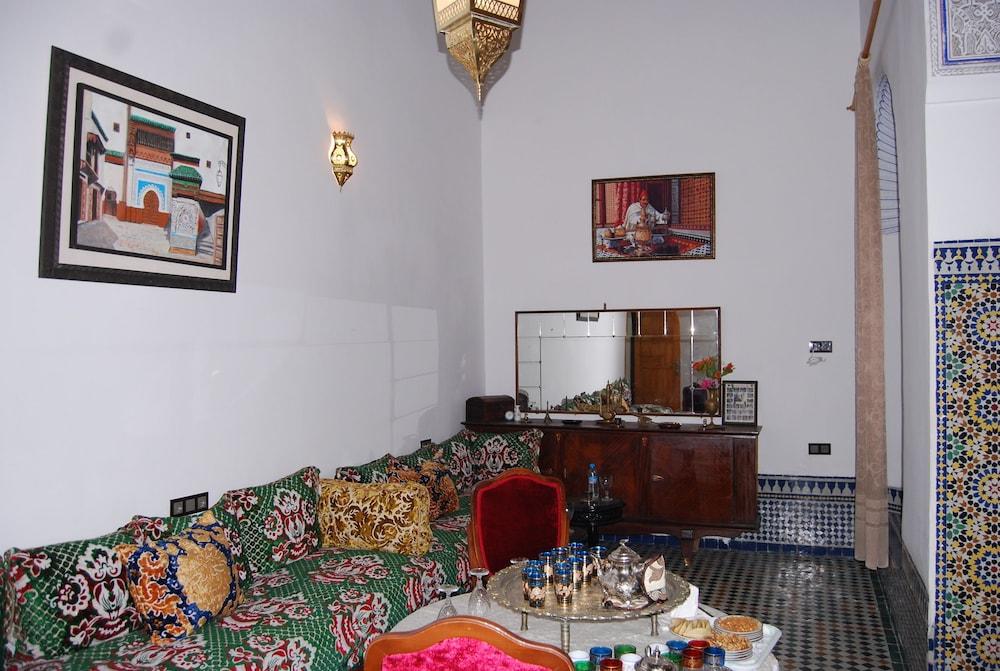 Dar Alami Salaj - Lobby Sitting Area