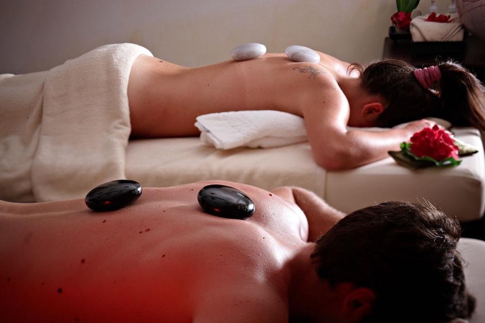 أوسونيا هنجاريا - Massage