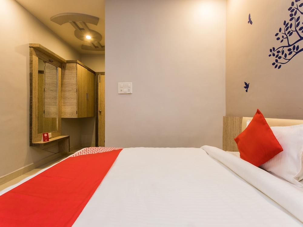 OYO 13531 Hotel Sundaram Palace - Room