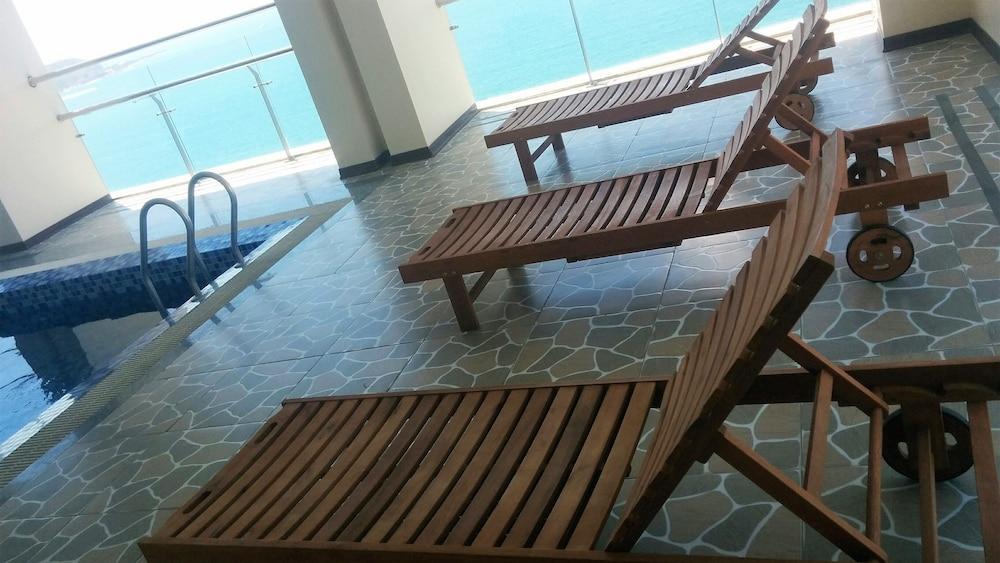 Lenid Nha Trang Hotel - Pool