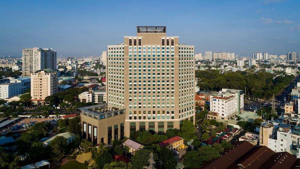 Hotel Nikko Saigon - Exterior detail