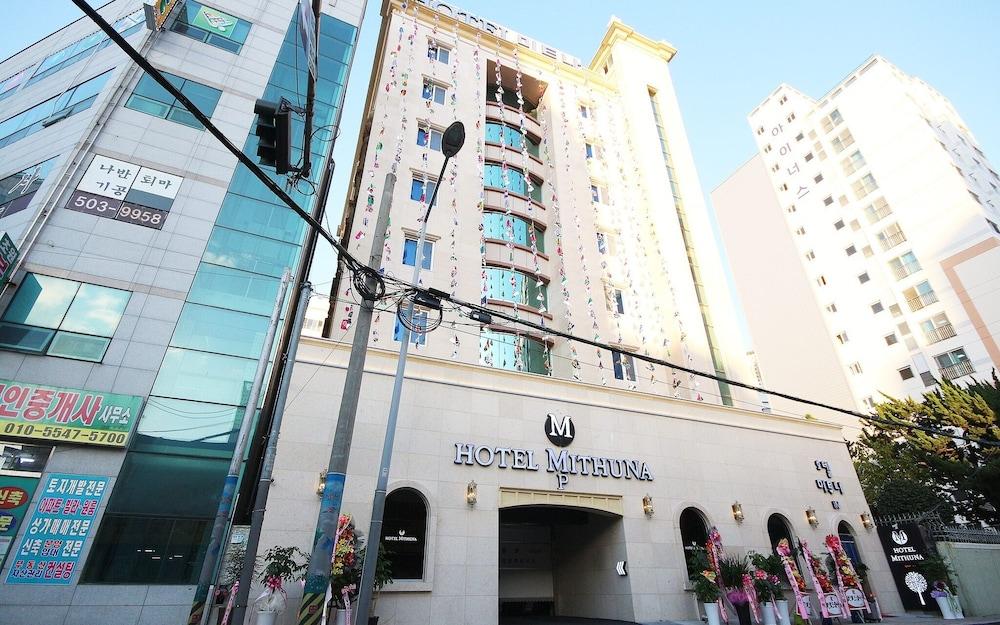 Busan Oncheonjang Hotel Mithuna - Exterior