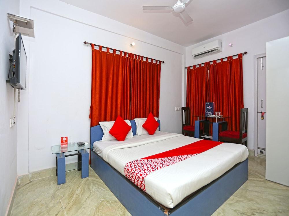 OYO 9980 Violet Guest House - Featured Image