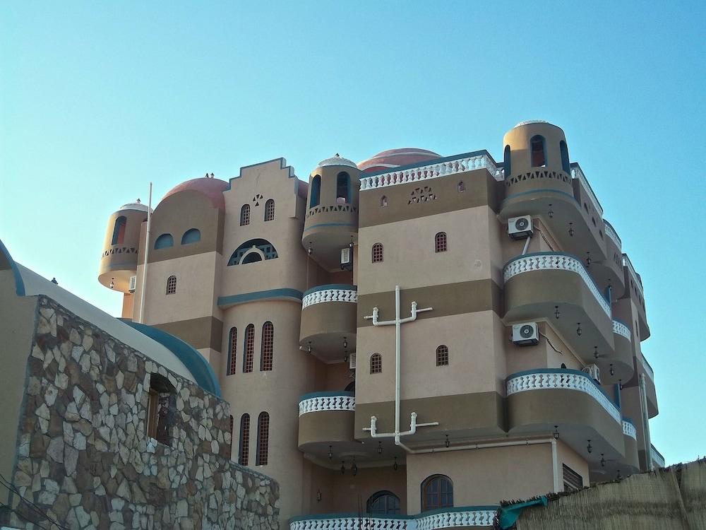 Bedouin Castle - Exterior
