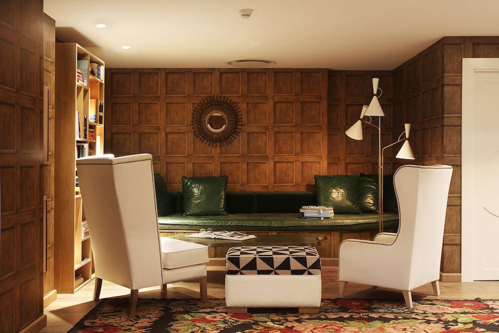 أوفيلياس هوتل - Lobby Lounge