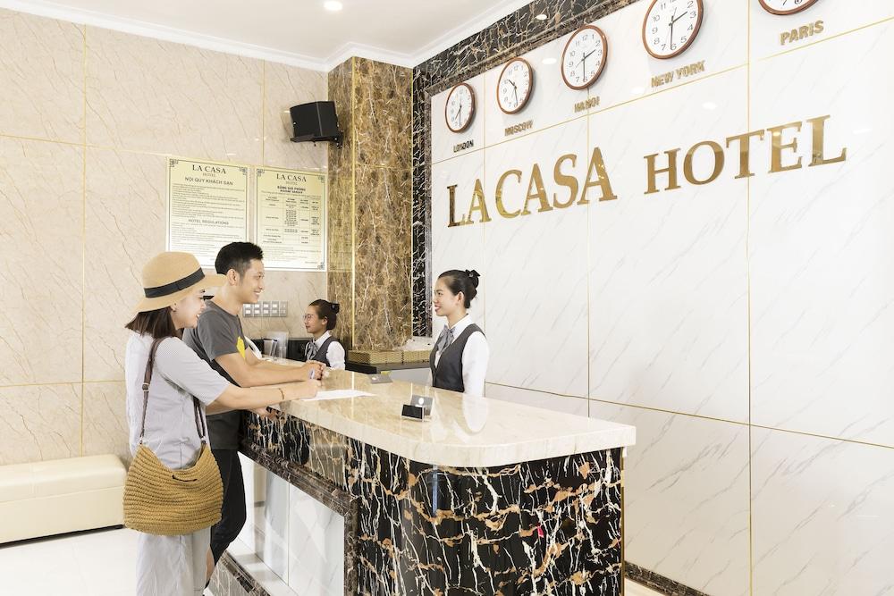 La Casa Hotel Nha Trang - Reception