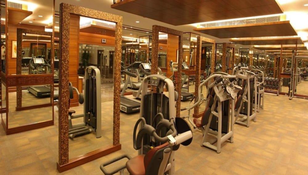 The LaLiT Mumbai - Gym