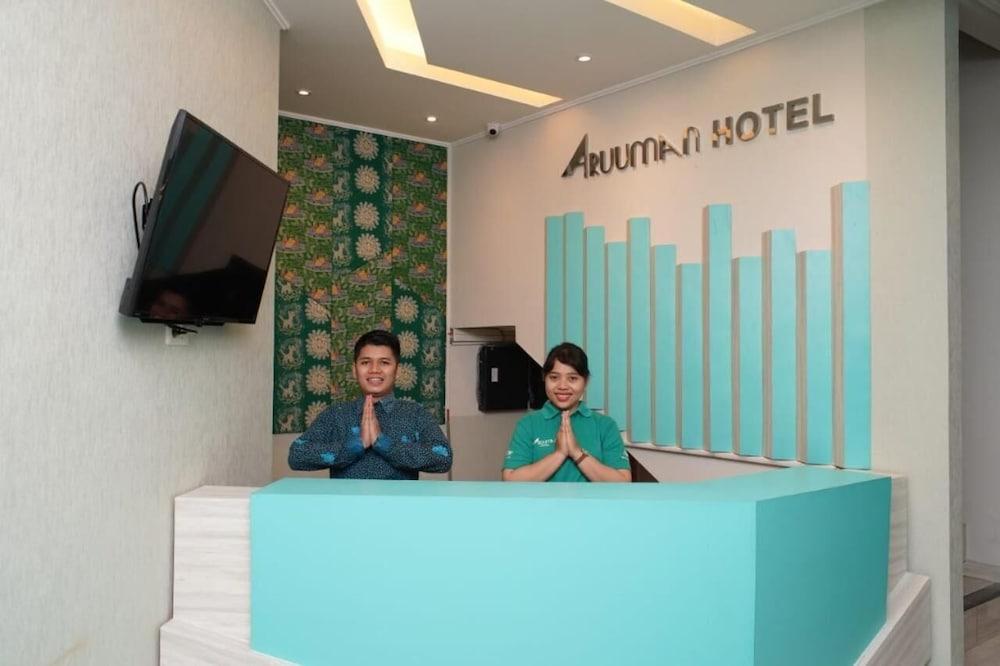 Aruuman Hotel Simpanglima Semarang - Lobby
