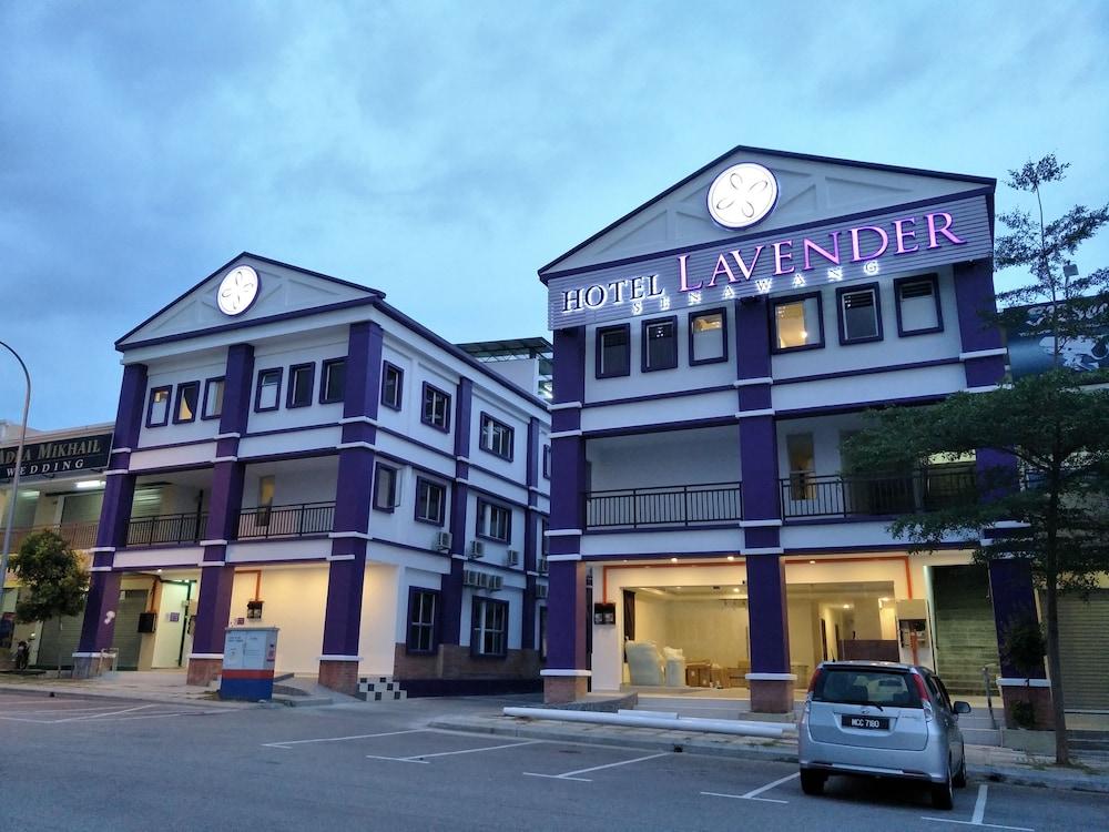 Hotel Lavender Senawang - Featured Image