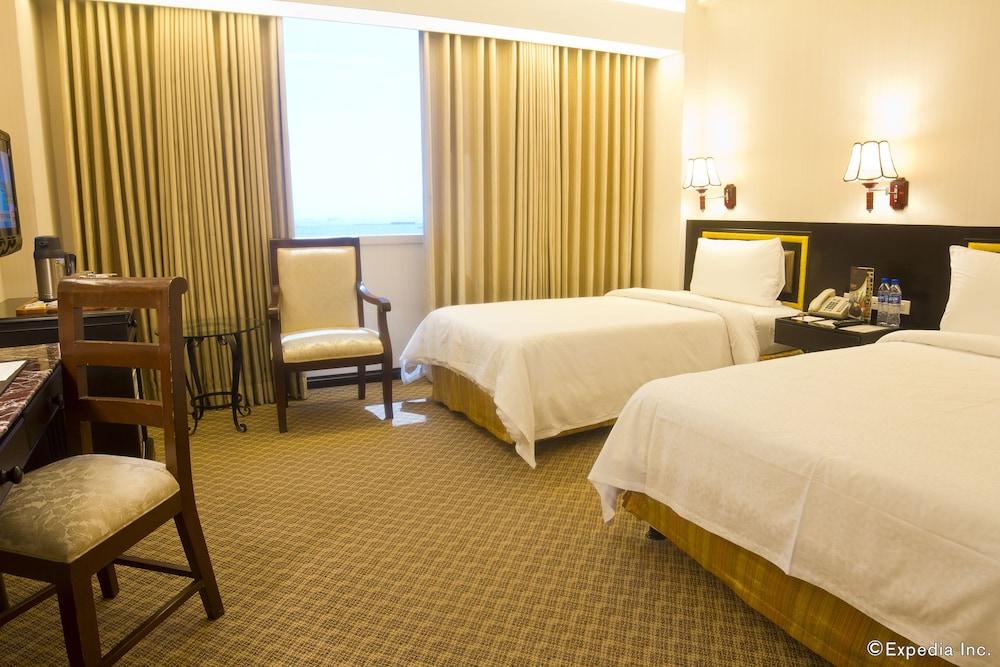 Bayview Park Hotel Manila - Room