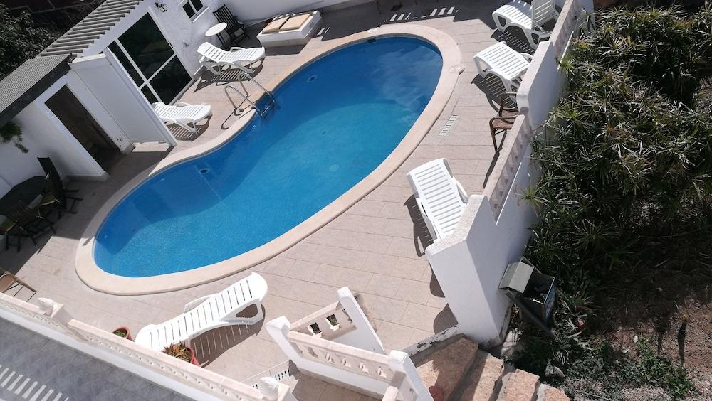 Holiday Home Emblema - Adults Only - Outdoor Pool