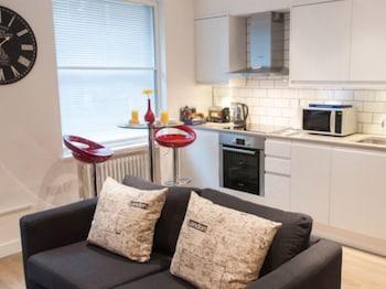 Berwick Street by Q Apartments - Private kitchen