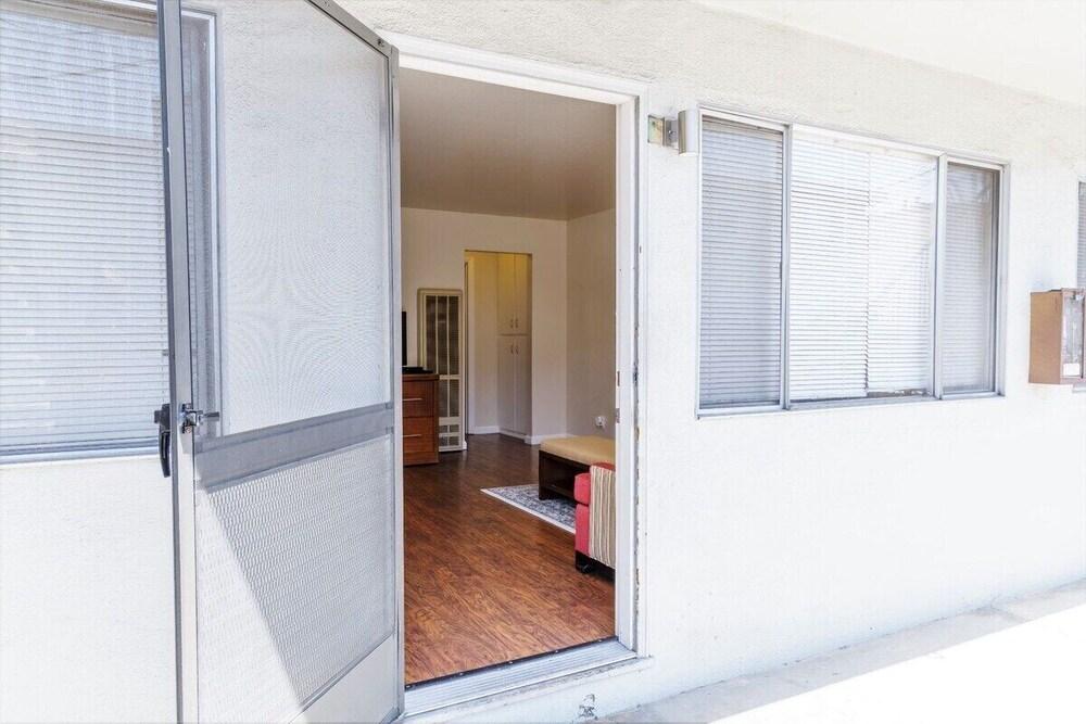 1-bedroom in Silicon Valley, Near SJ Airport - Room