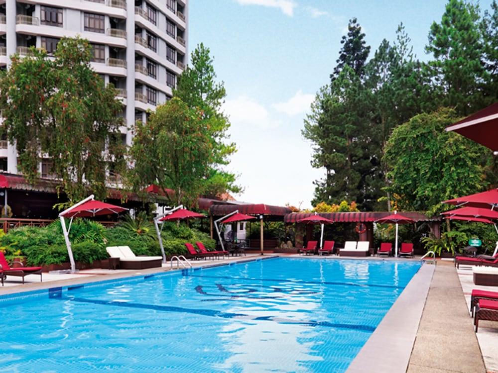 Resorts World Awana - Outdoor Pool