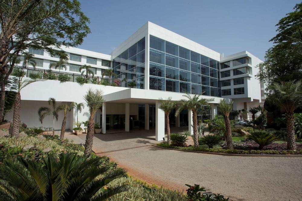 Radisson Blu Plaza Hotel Hyderabad Banjara Hills - Featured Image