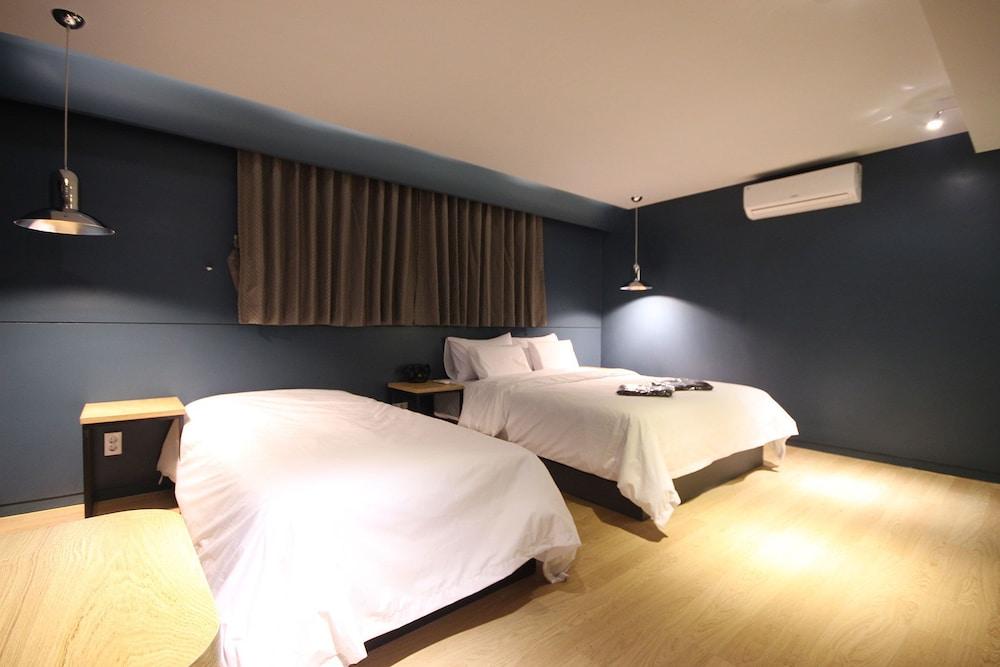 Muri Hotel - Room