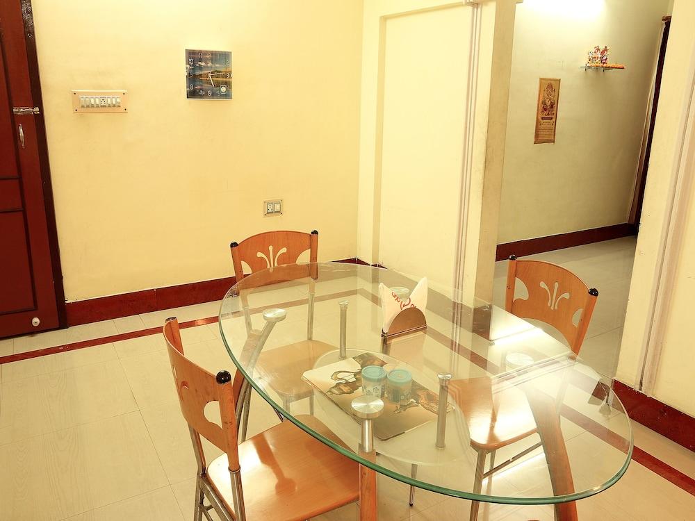 OYO 2924 Prabhu Niketan - Lobby Sitting Area