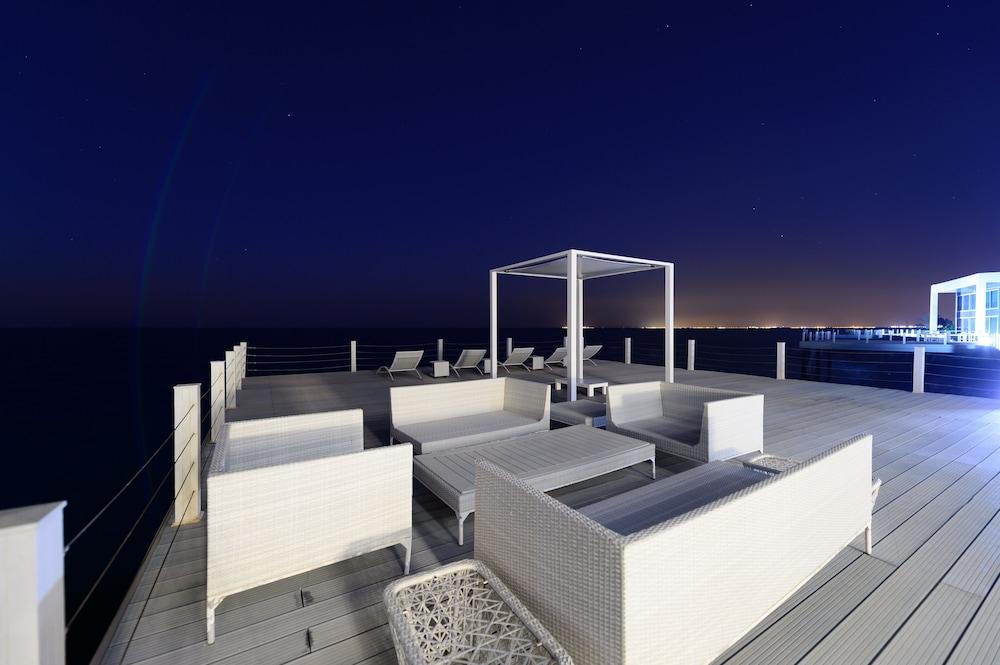 Airbetter - Nurai Luxury Sea Villa - Exterior