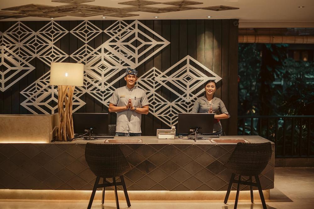 The Vira Bali Boutique Hotel & Suite - Reception