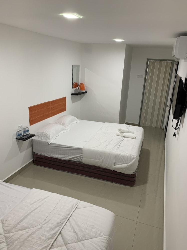 Orange Villa Hotel - Room