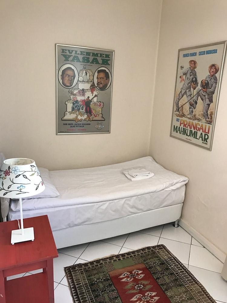 Tarus Bosphorus Apartments Besiktas - Room